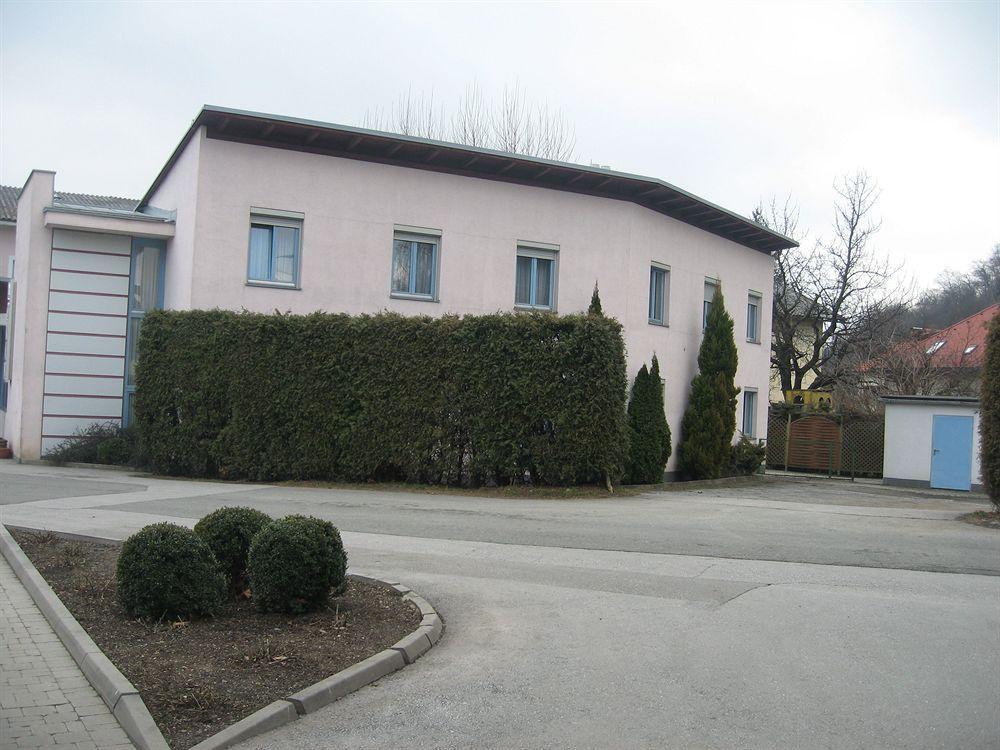 Gasthof Bokan Graz Exterior photo